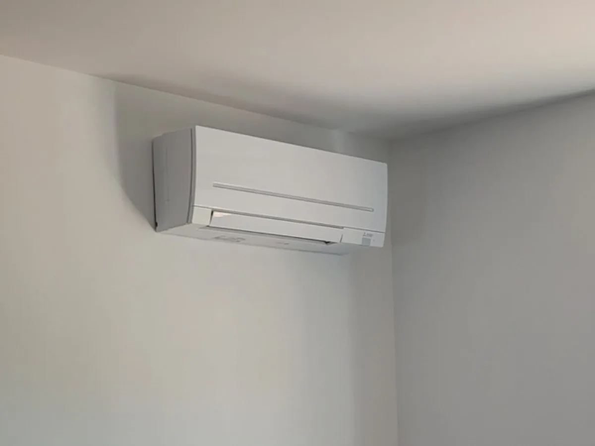Installation de climatisation réalisée par La Fabrique à Froid à Toulon