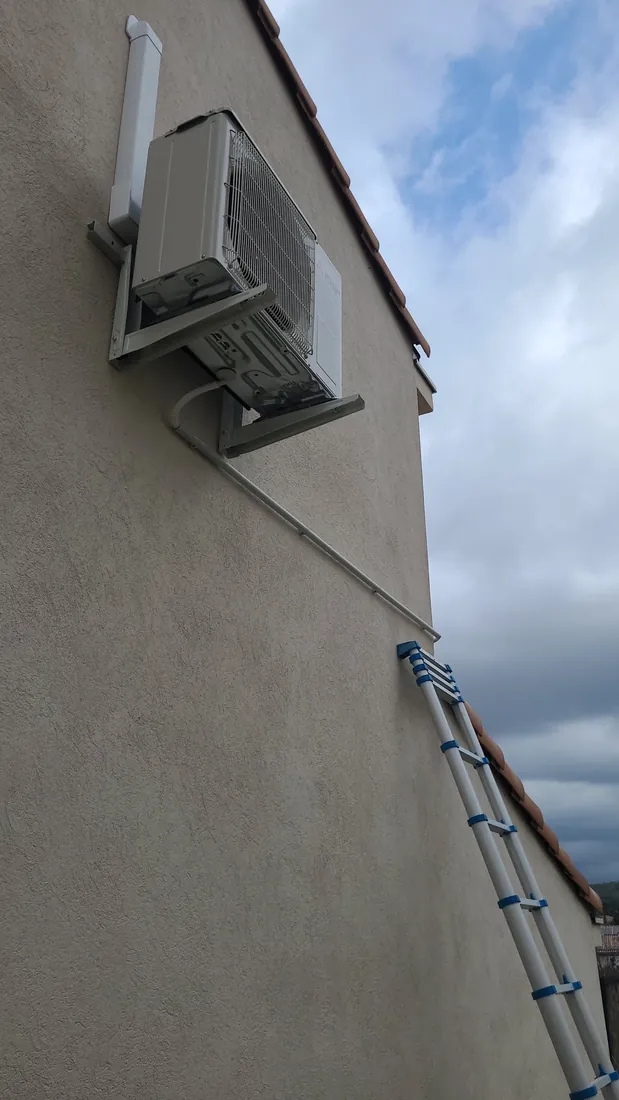 Installation de climatisation réalisée par La Fabrique à Froid — photo 8