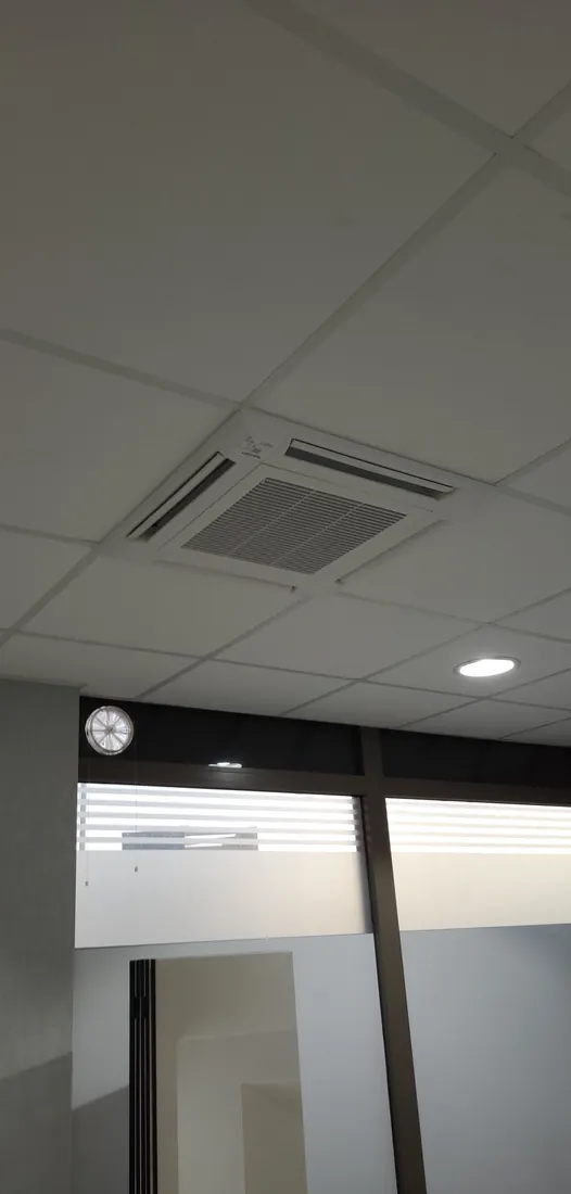 Installation de climatisation réalisée par La Fabrique à Froid — photo 10